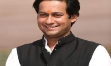 दिग्विजय के बेटे के सरकारी बंगले से चोरी