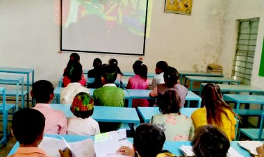 सरकारी अधिकारी-कर्मचारी वाला जनजातीय गांव