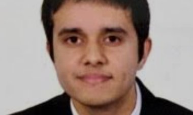 आईएएस और आईआईएम पासआउट हैं जिला पंचायत के नए सीईओ अग्रिम कुमार