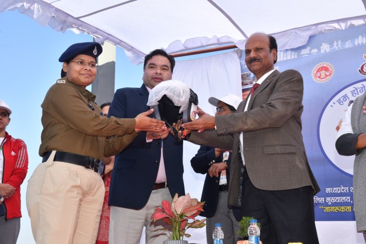 इंटरनेट की अश्लील सामग्री ने बढ़ाए महिला अपराध